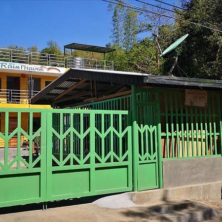 Rain Haven Lodging House Coron Exteriér fotografie