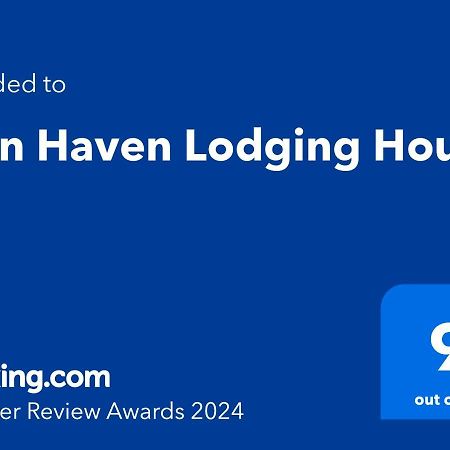 Rain Haven Lodging House Coron Exteriér fotografie