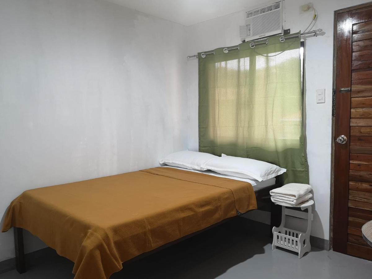 Rain Haven Lodging House Coron Exteriér fotografie