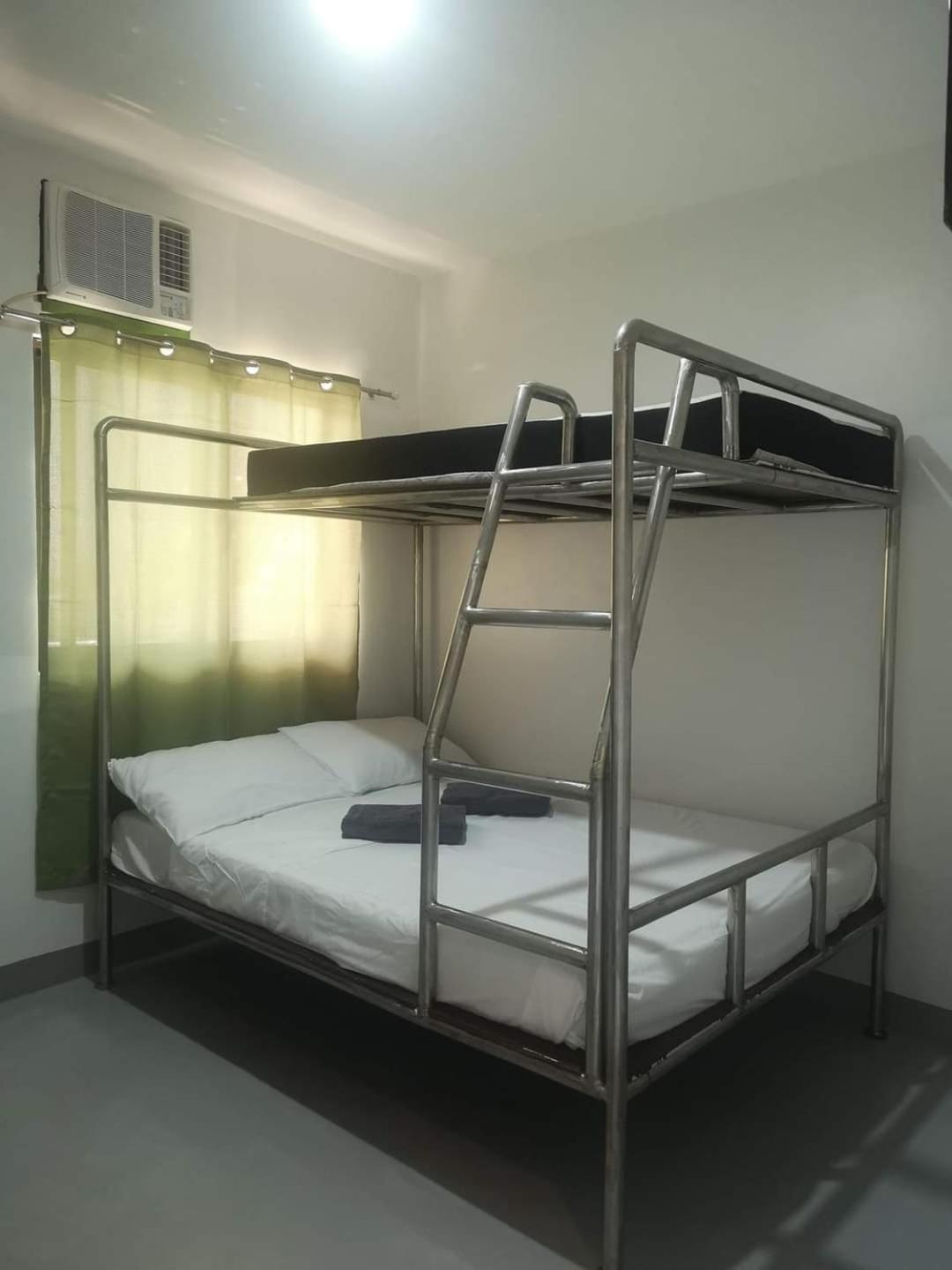 Rain Haven Lodging House Coron Exteriér fotografie